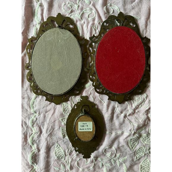Vintage Antique set of Metal Oval Italian Brass Ornate Mini Silk Pictures Frames - Picture 6 of 16
